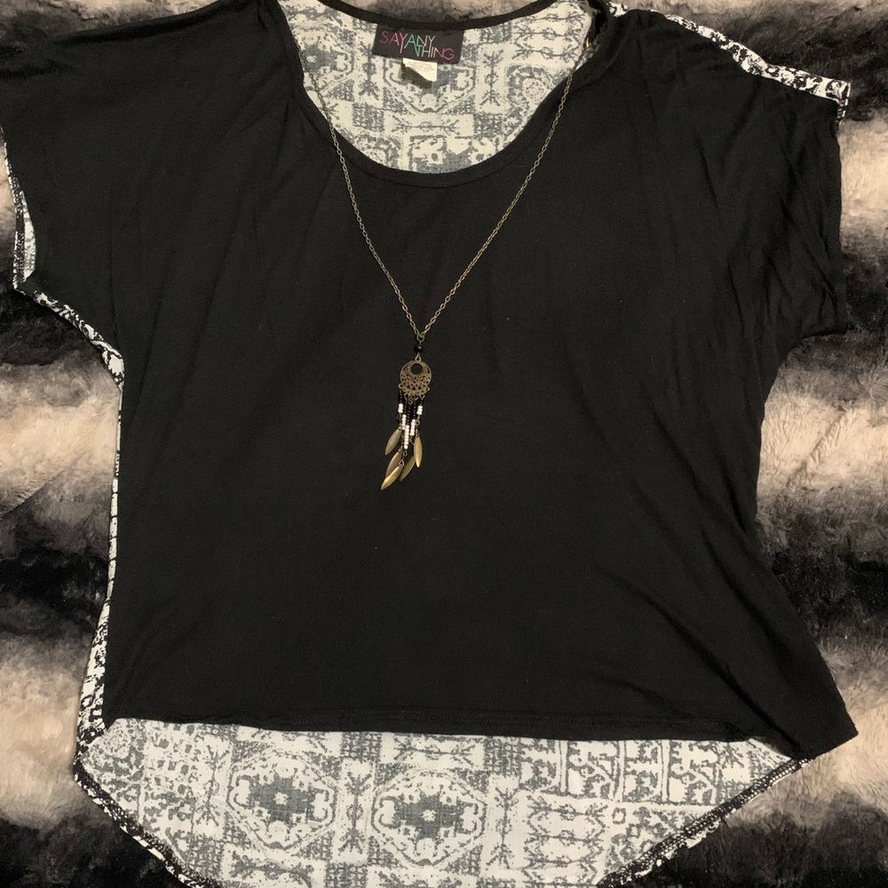 T-shirt with necklace attached